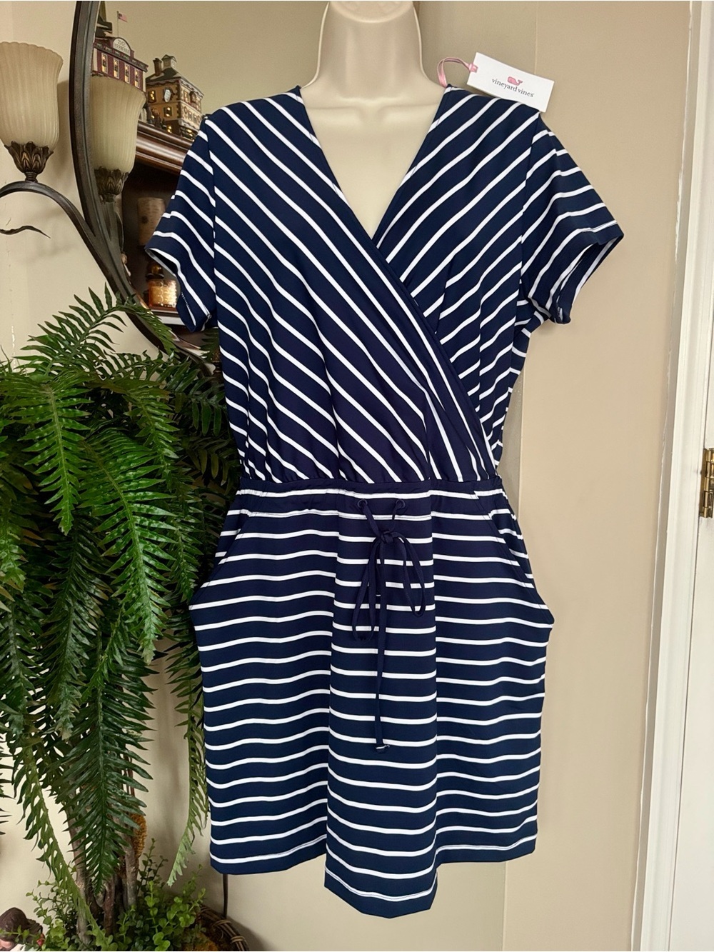 NWT Vineyard Vines Navy White Striped Wrap Dress Nautical UPF 50+ Wick Quick Dry
